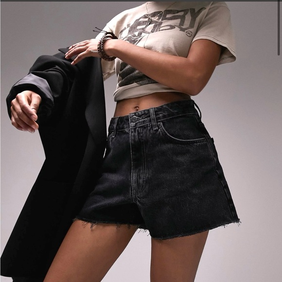 Topshop Pants - Topshop Denim A-line Mom Short in Washed Black